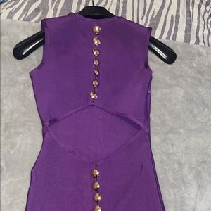 Dress, worn once, material stretches